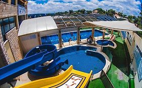 V Club Chalet & Suites -Goren